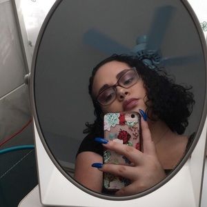 Meet your Posher, Bri